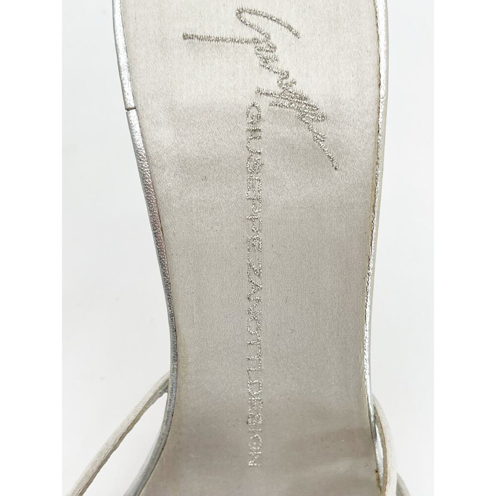 Giuseppe Zanotti Vintage Silver Satin Grape Embellished Mule Sandal Heels IT 38 - Picture 9 of 15